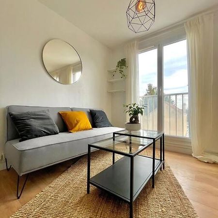 Superbe Studio Avec Parking Gratuit Sur Place Paray-Vieille-Poste Luaran gambar