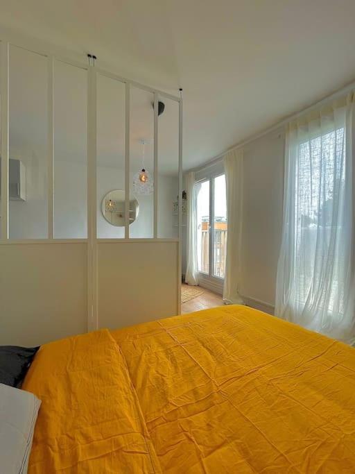 Superbe Studio Avec Parking Gratuit Sur Place Paray-Vieille-Poste Luaran gambar